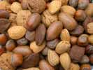 eat nuts for healthy skin